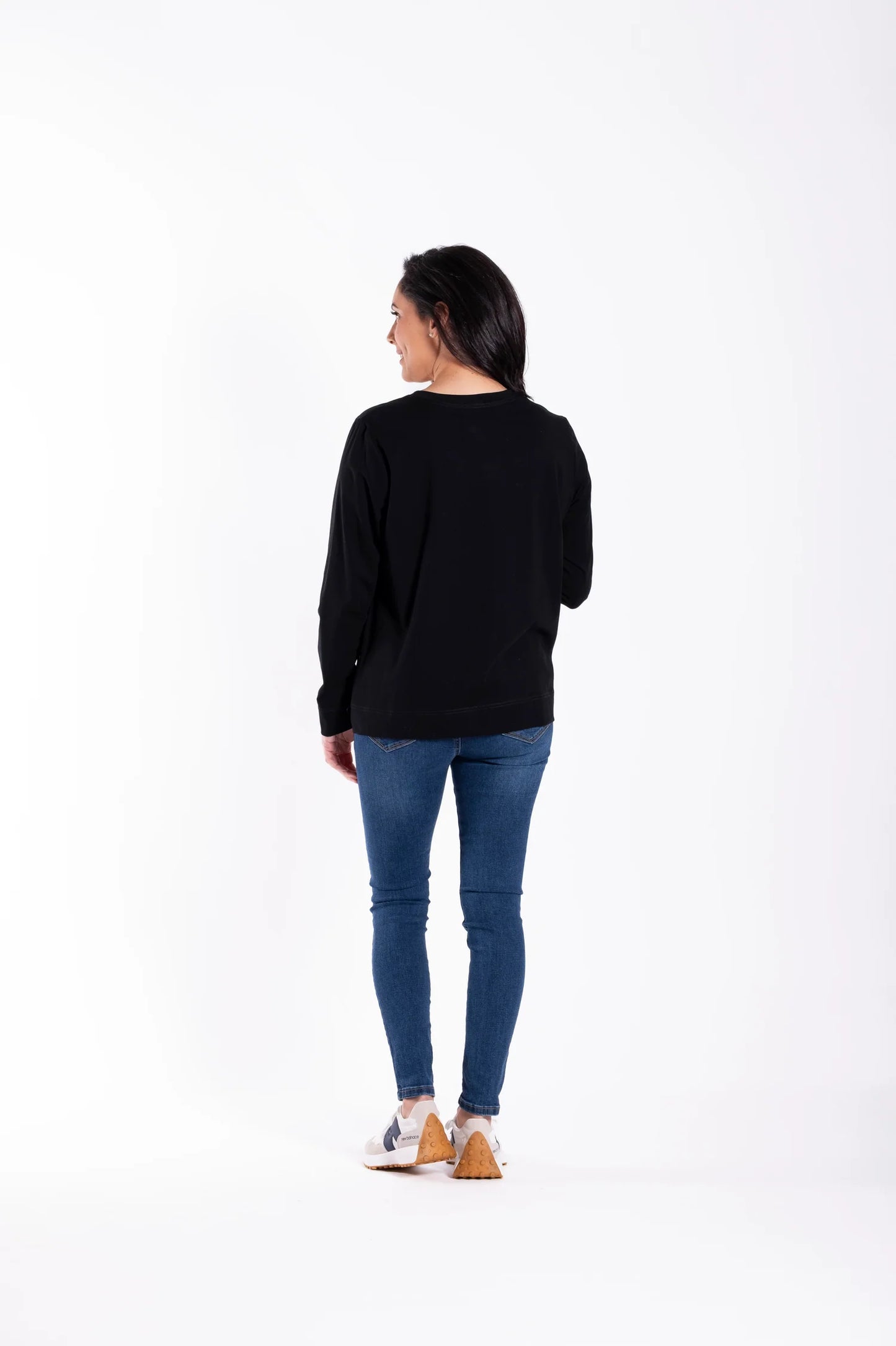 Basic Tee - Noir Shoes