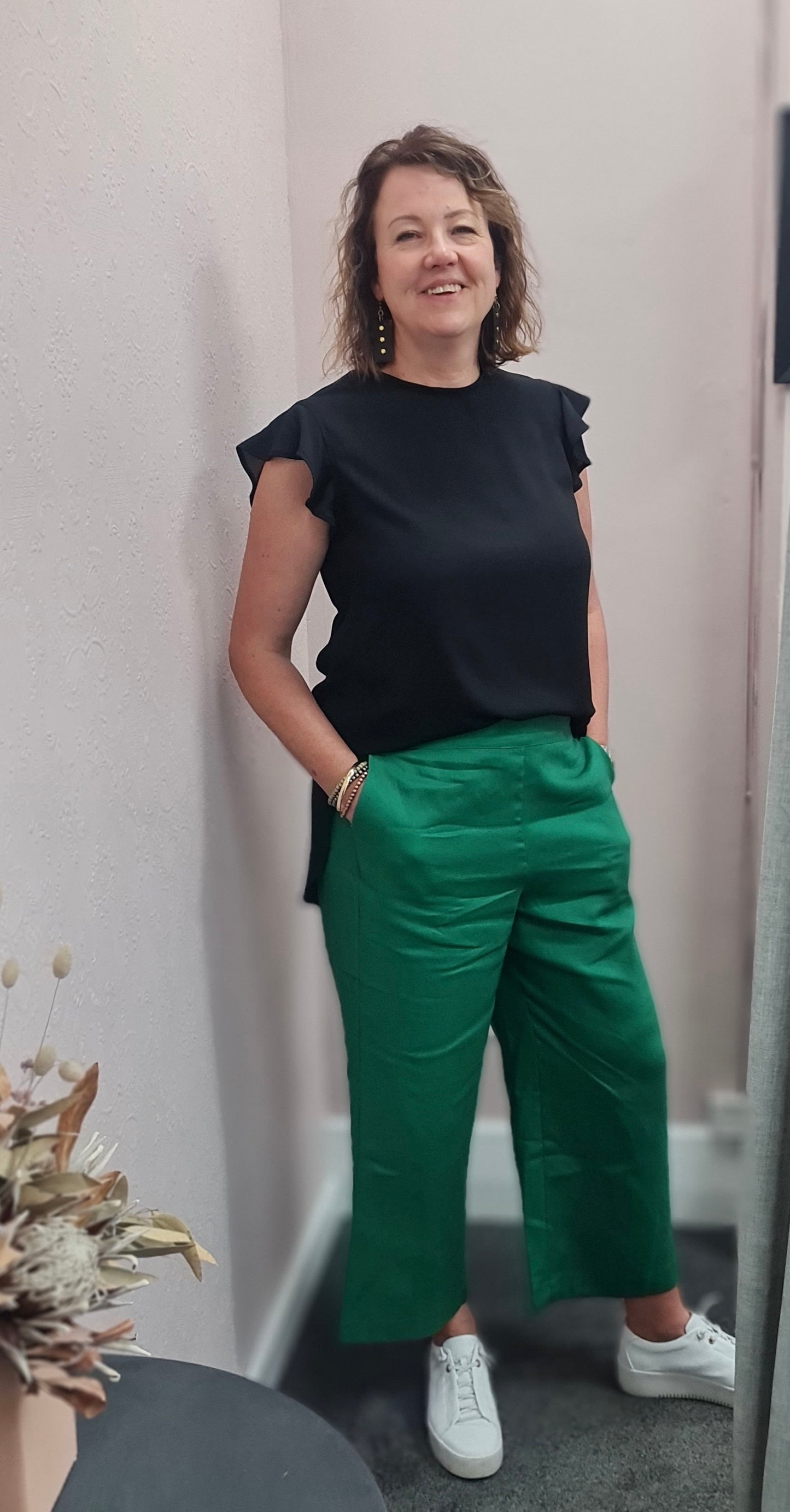 GOLDEN Flute Top - Black