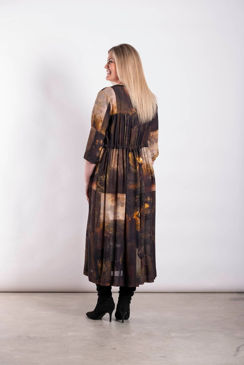 Tarbana Dress - Midnight Trek