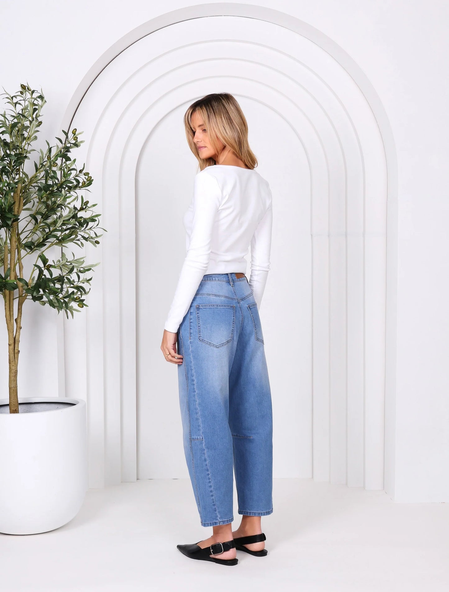 Toni Barrel Jeans - Light Blue