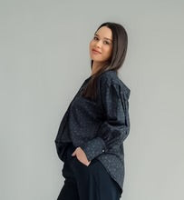 Mia Shirt - Dark Floral