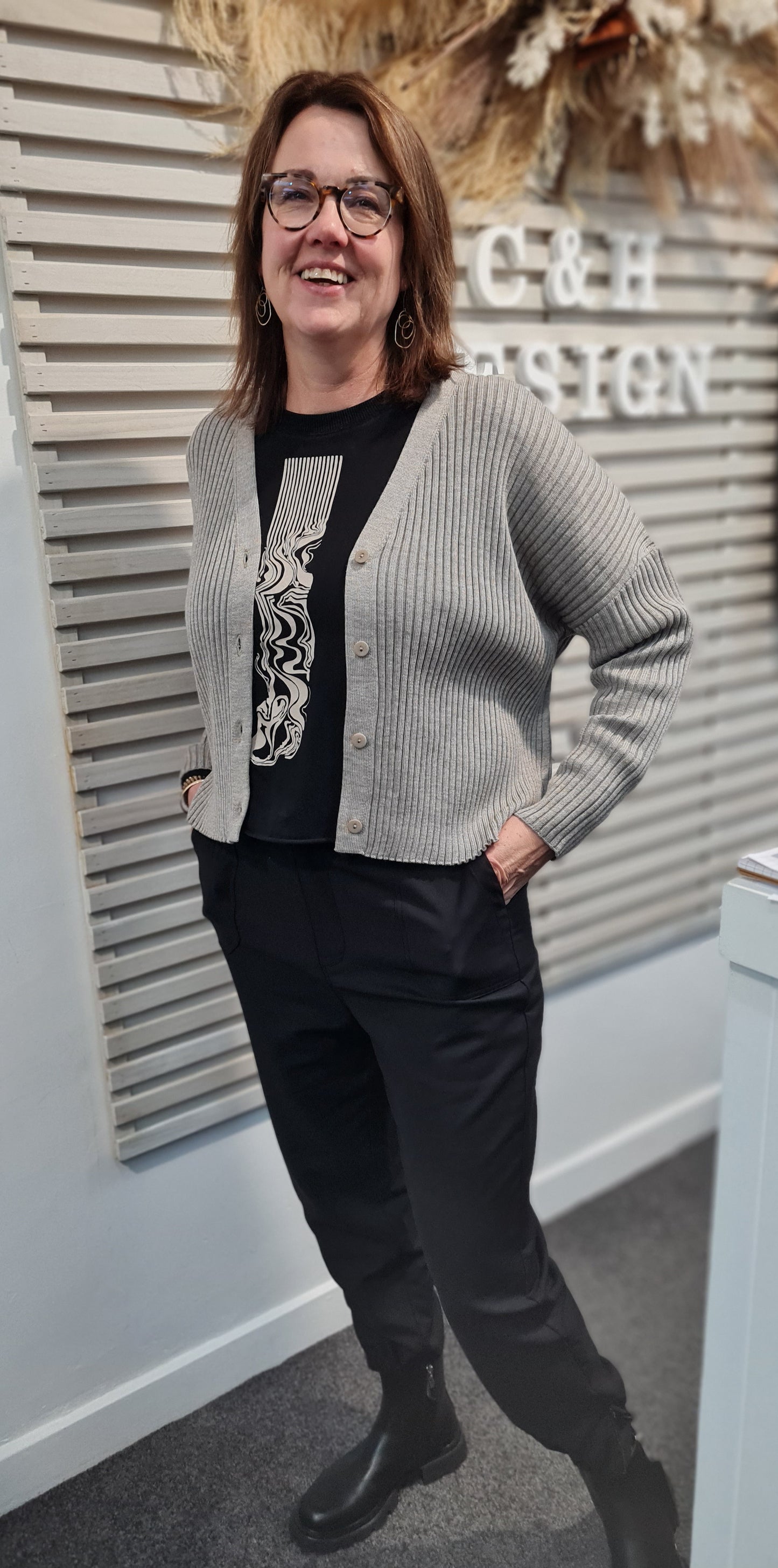 Ribbed Cardigan - Chateau