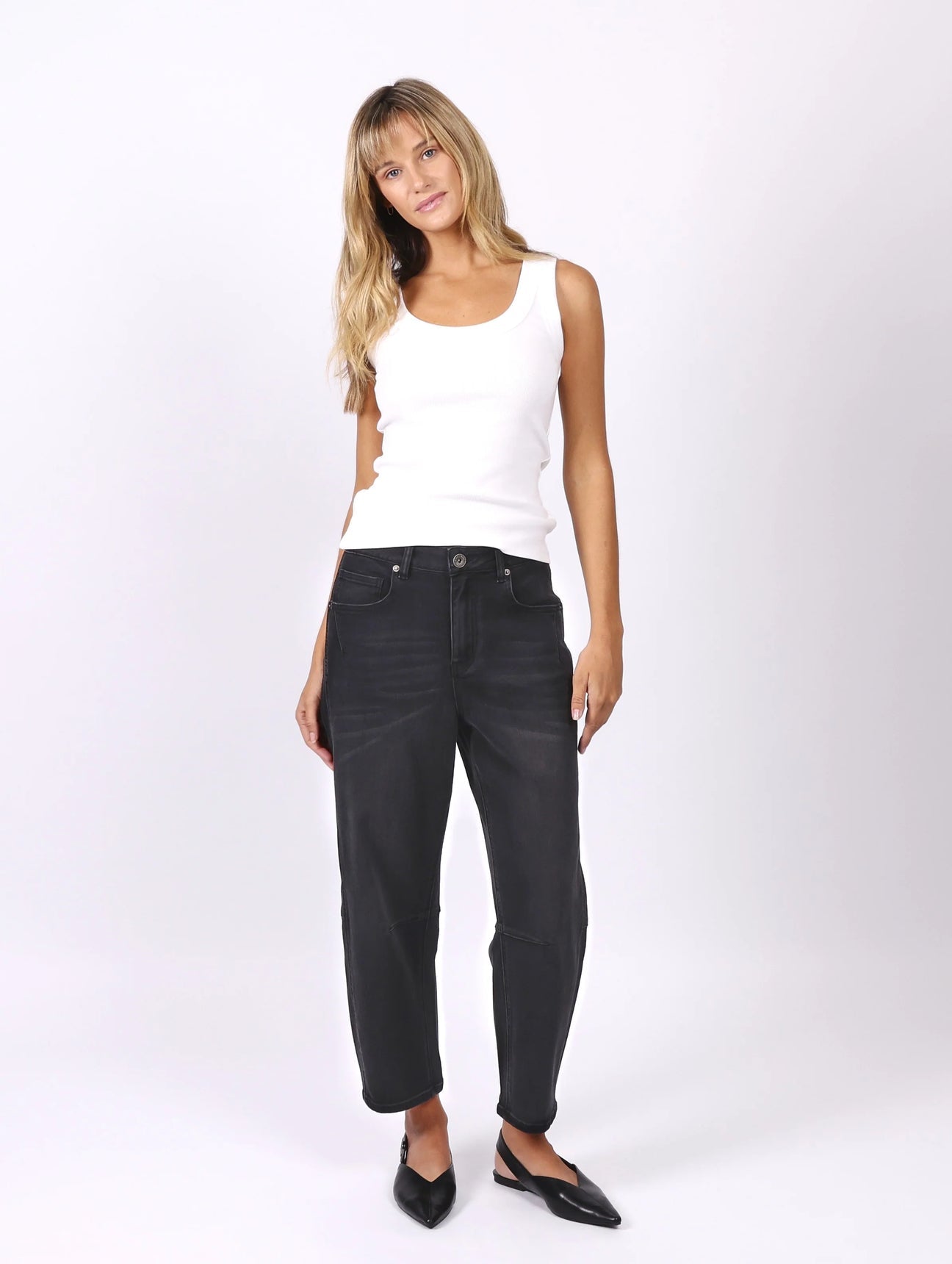 Toni Barrel Jeans - Black
