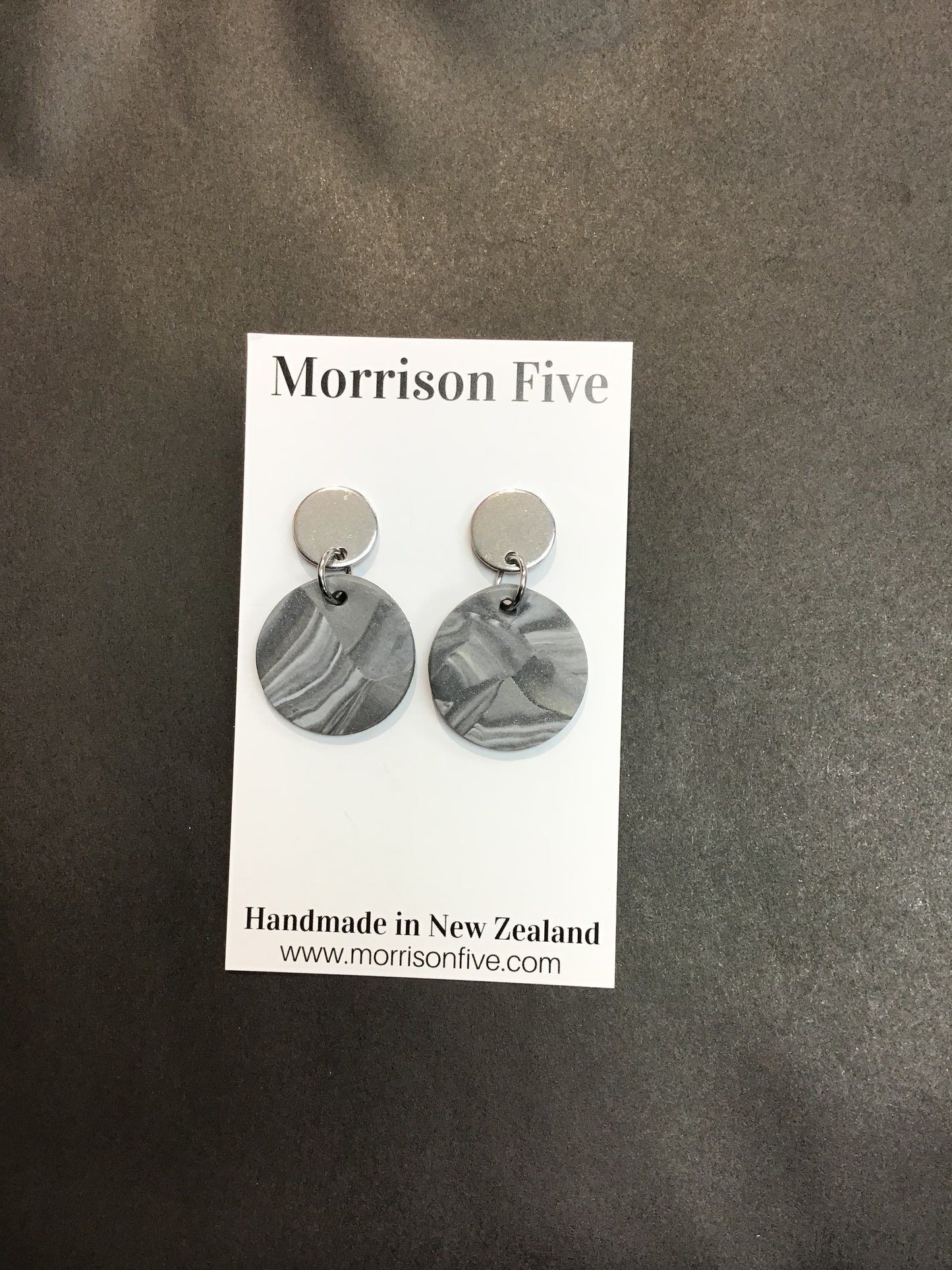Circle Grey Swirl Drops