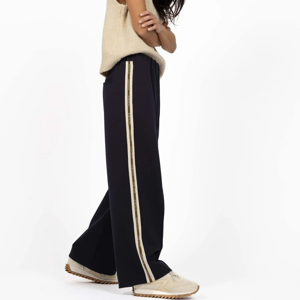 Roca Pant - Navy