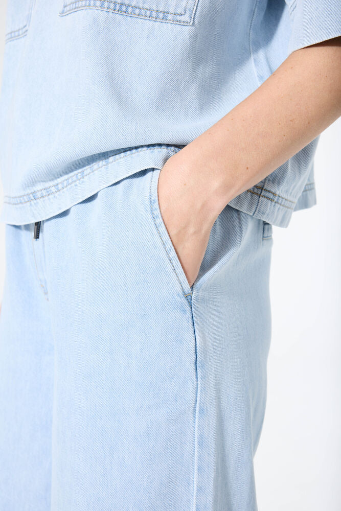 Wide Denim Pants - Light Used