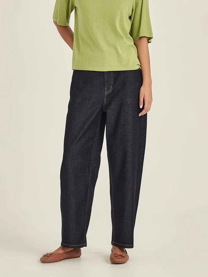 Sloane Curvy Jean - Dark Wash
