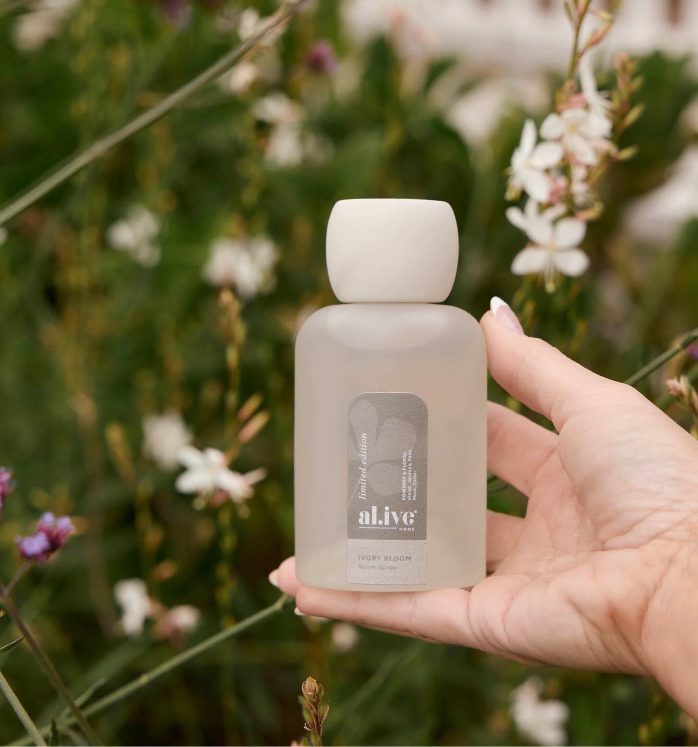 al.ive Room Spray - Ivory Bloom