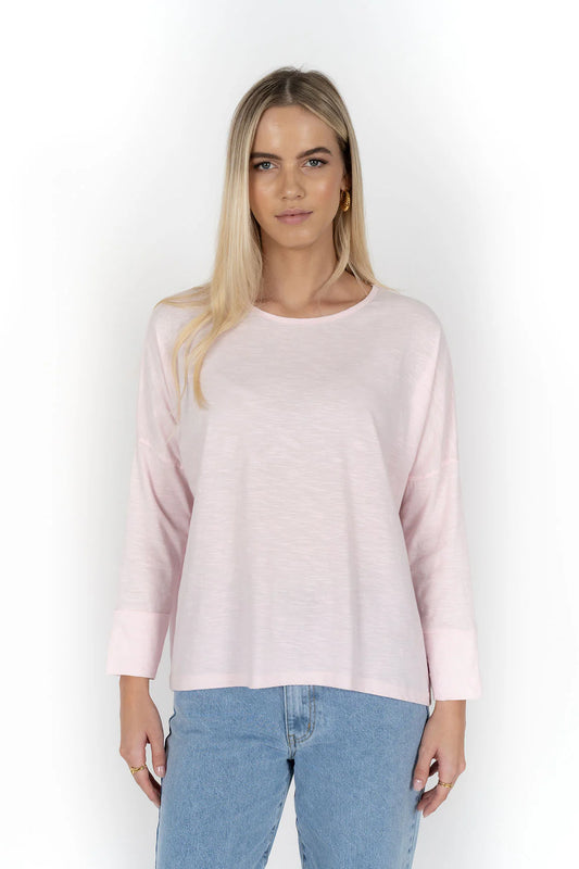 Dippy Tee - Soft Pink
