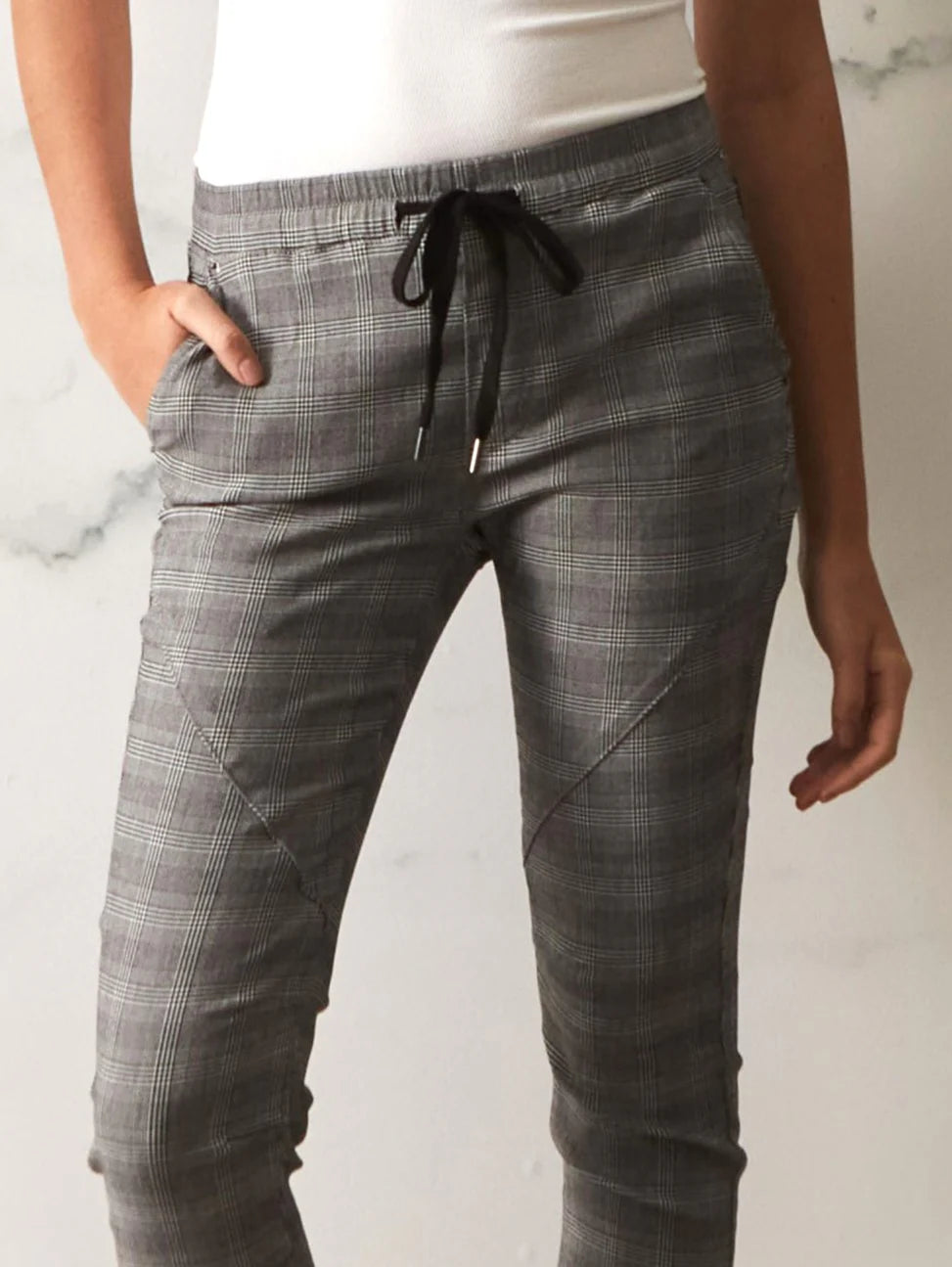 Luka Joggers - Beige/Blue Check