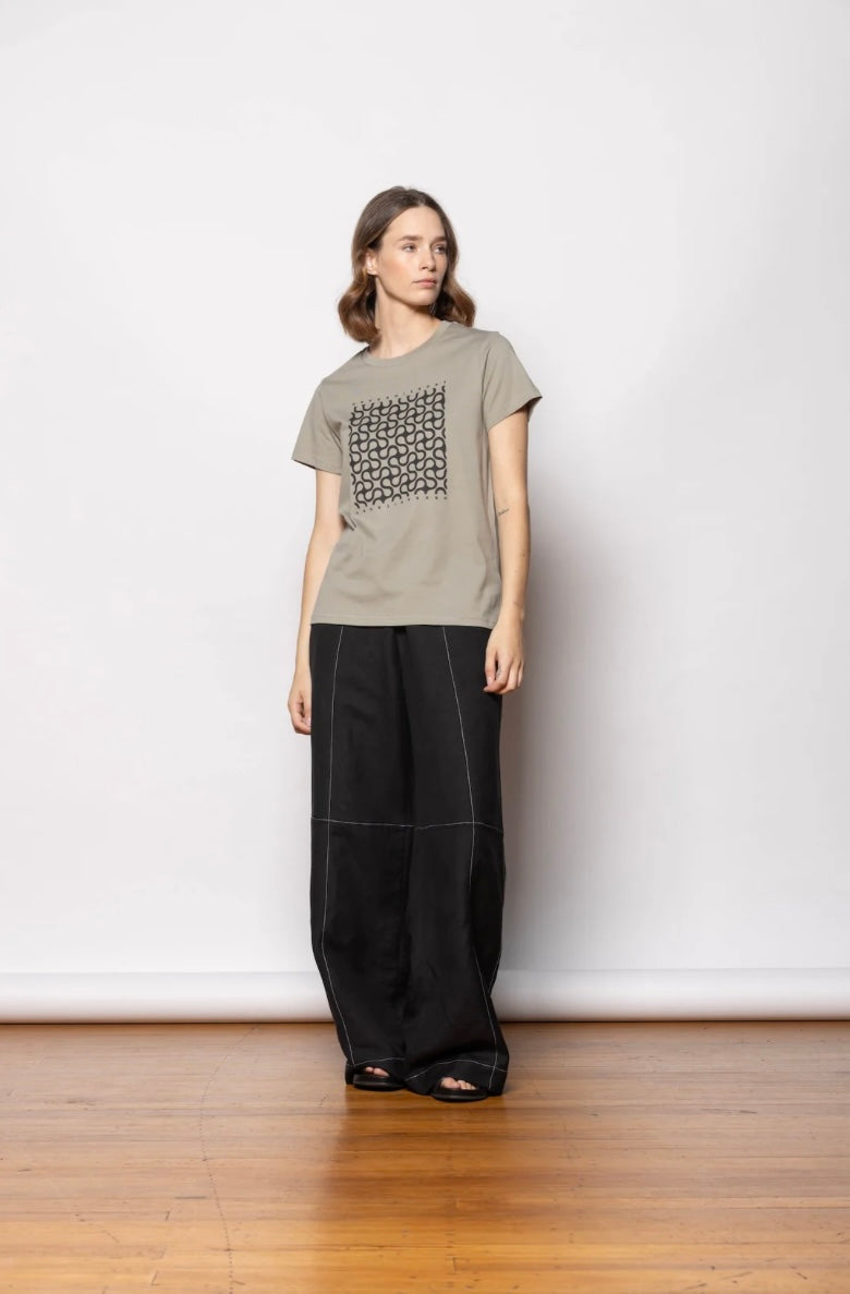 Nice Day T-Shirt - Sage/Black Print