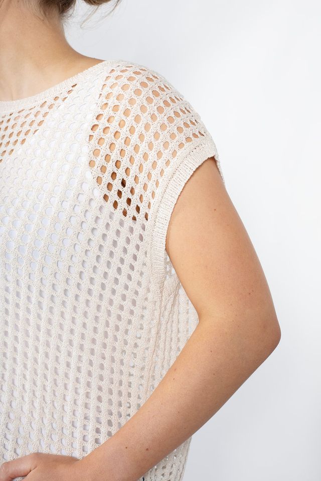 Chelsea Vest - Vanilla Gold