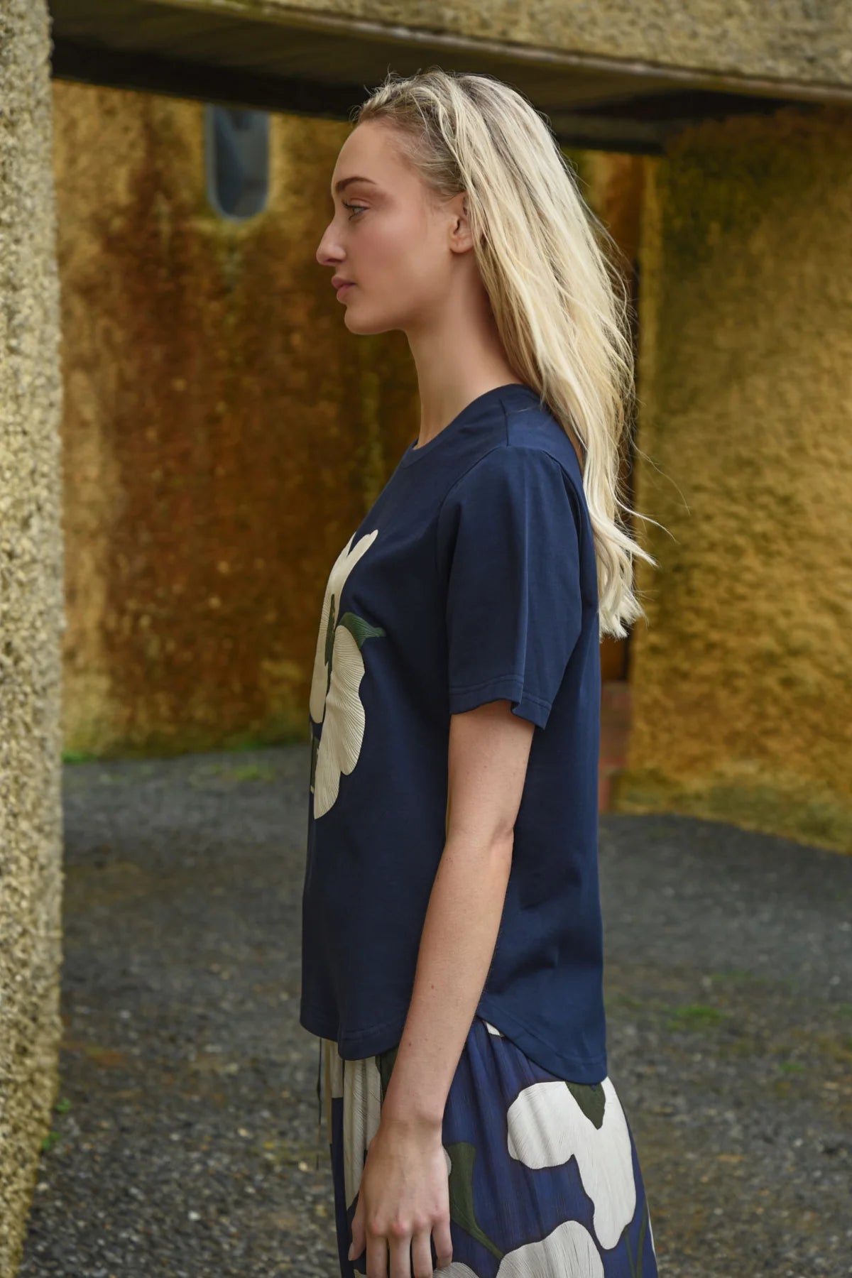 Petal Pop T-Shirt - Navy
