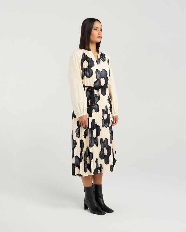 Solene Dress - Daisy Noir