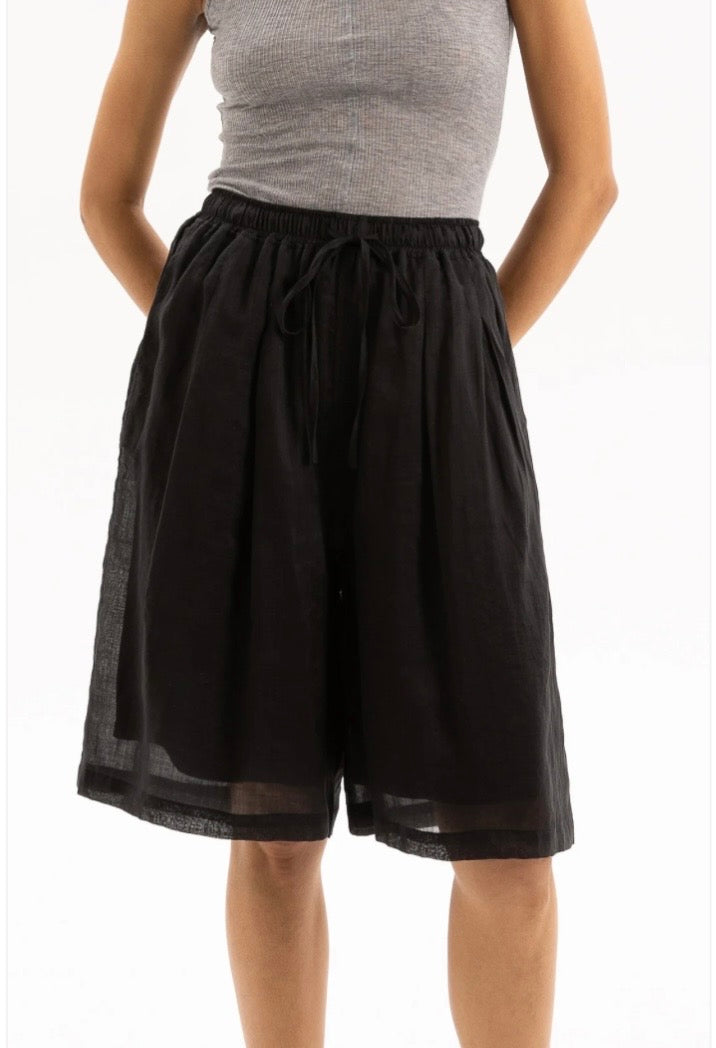 Aeon Shorts - Black