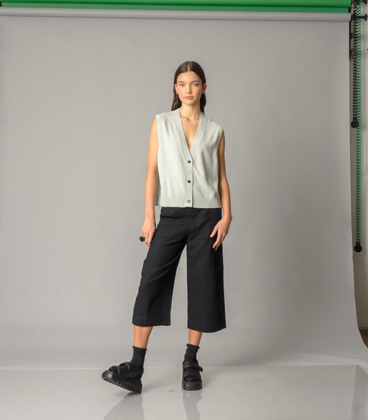 Studio Vest - Sage