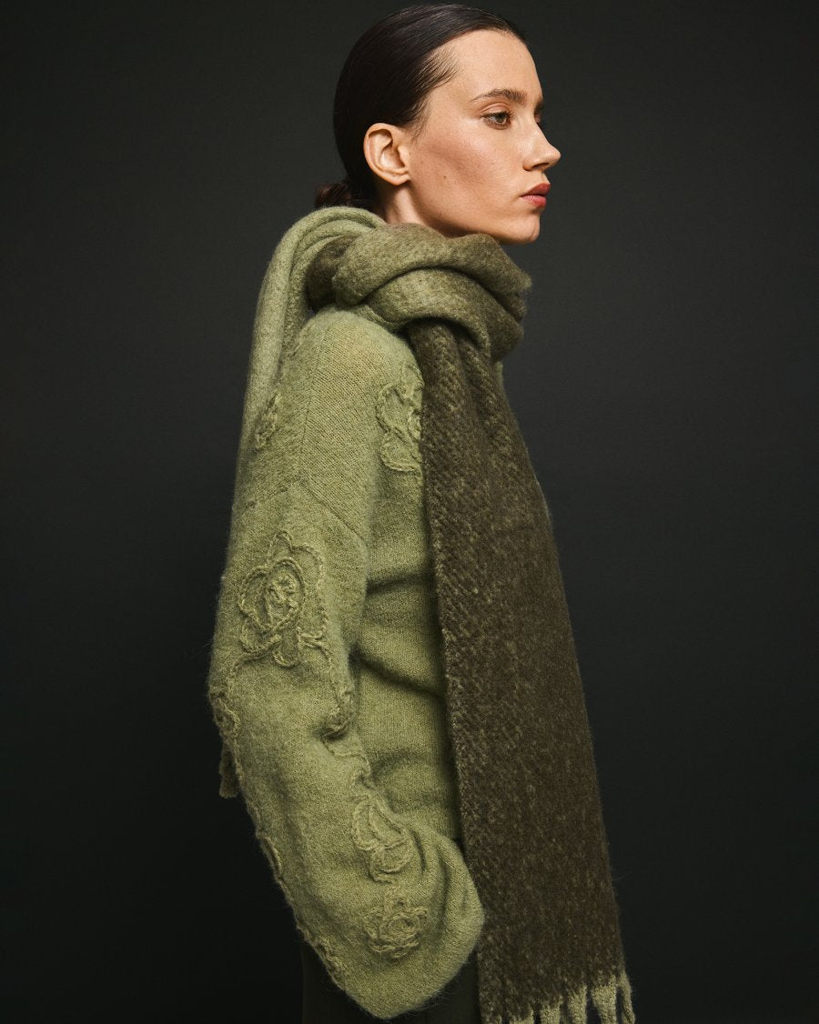 Miabelle Hope Pullover - Olivine/Flower
