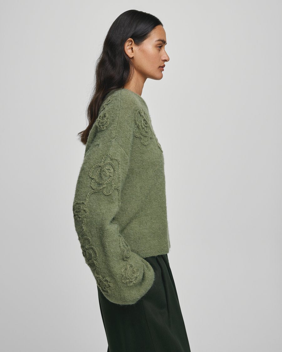 Miabelle Hope Pullover - Olivine/Flower