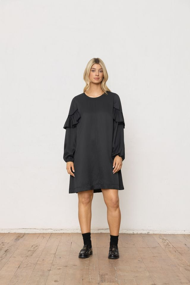 Vera Dress - Black