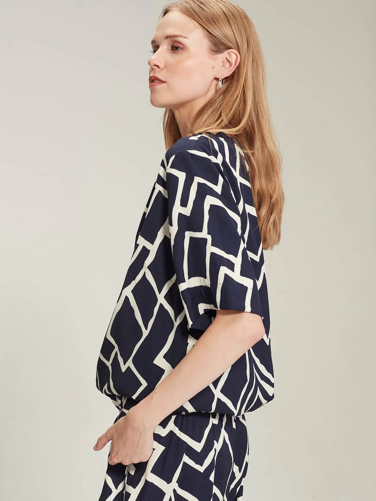 Dea Print Top - Navy Print