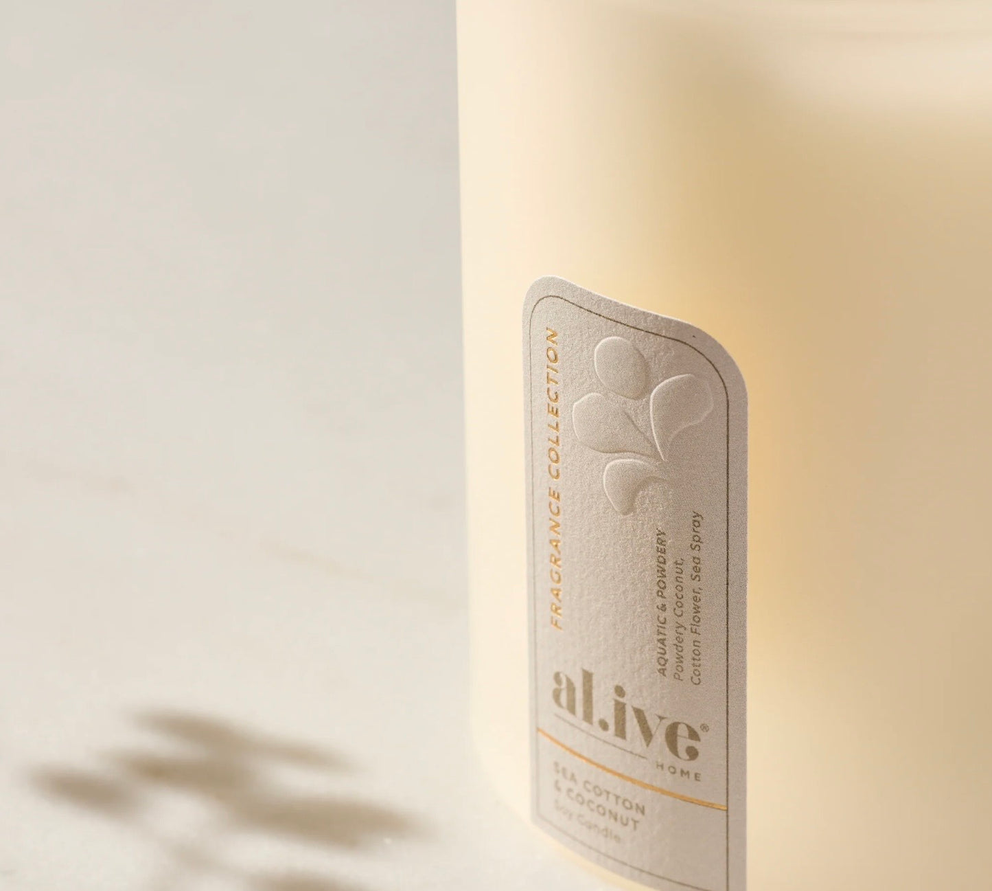 al.ive Soy Candle - Sea Cotton & Coconut