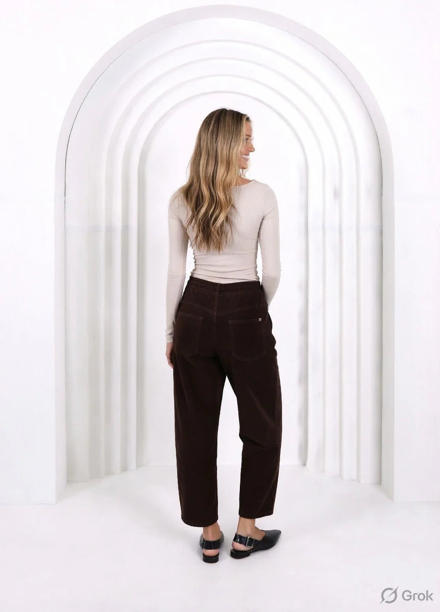 Leo Barrel Corduroy- Chocolate