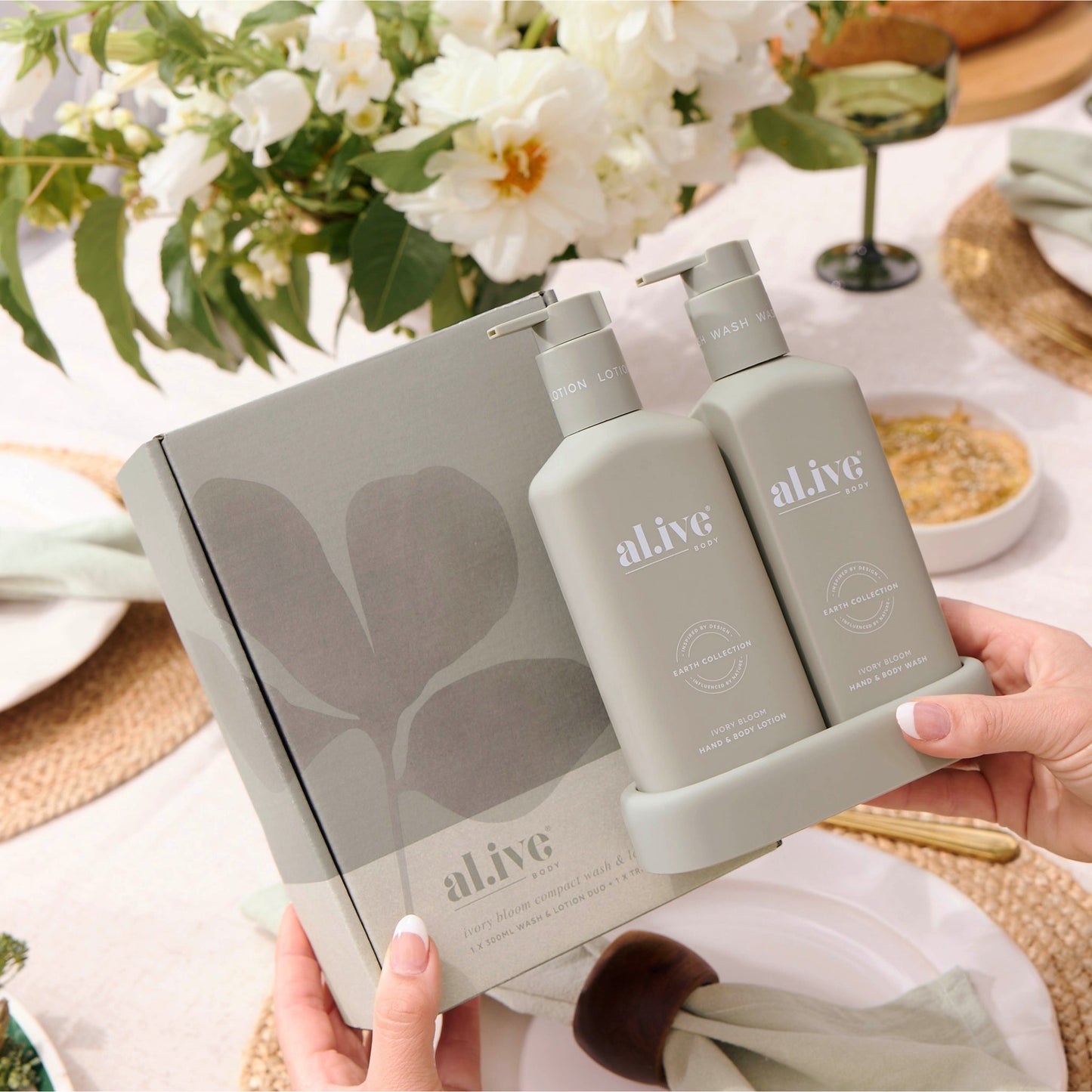 al.ive Compact Bathroom Set - Ivory Bloom
