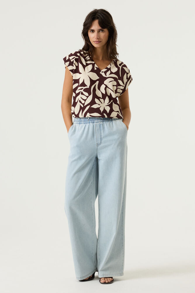 Leaf Print Tee - Earth Brown