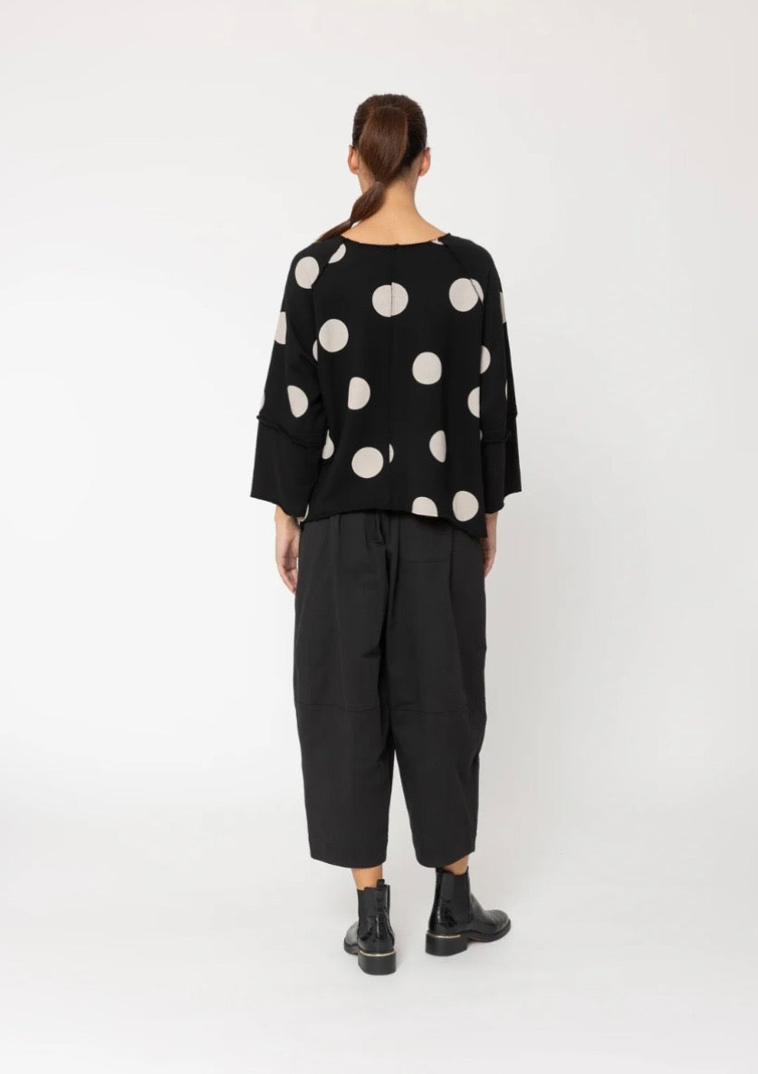 Riza Sweatshirt - Black/White
