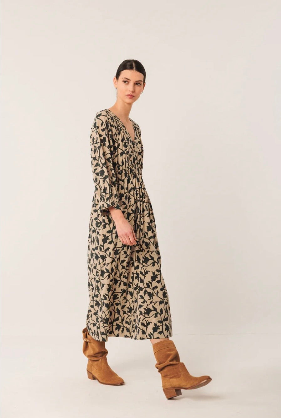 V Neck Dress - Beige Print