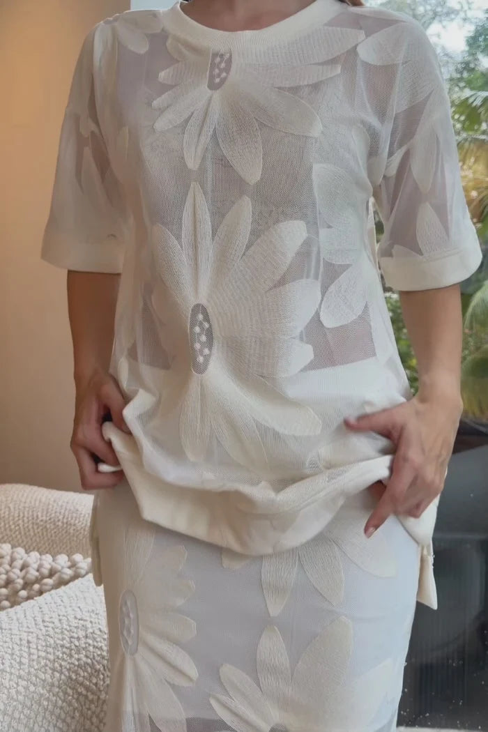 Daisy T-Shirt - Cream