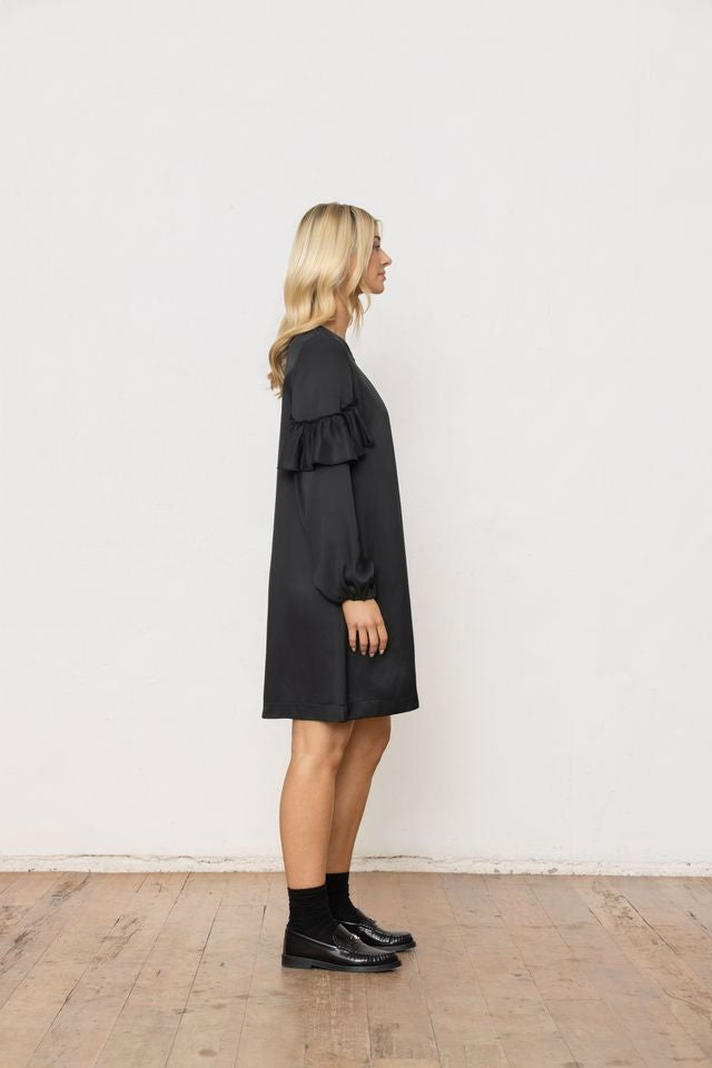 Vera Dress - Black