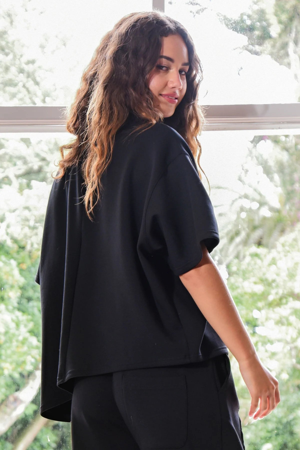 Lounge Effect Top - Black