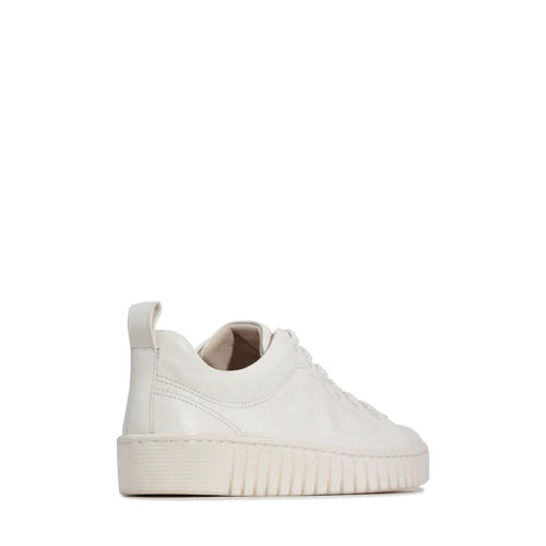 EOS Tint - Off White