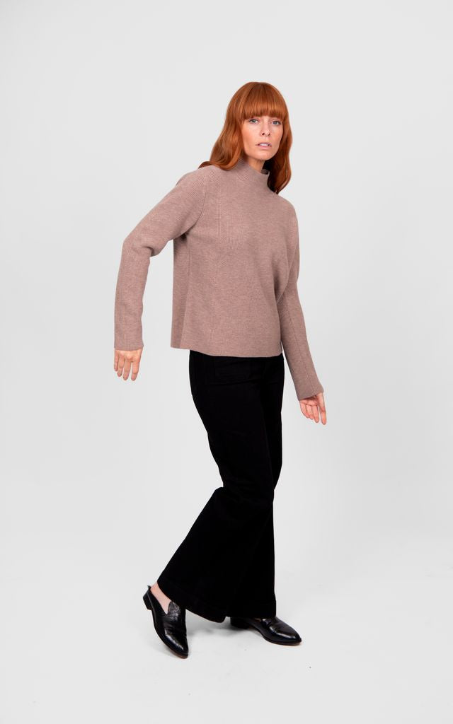 High Crew Pullover - Cobblestone