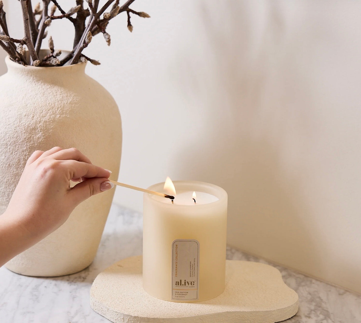 al.ive Soy Candle - Sea Cotton & Coconut