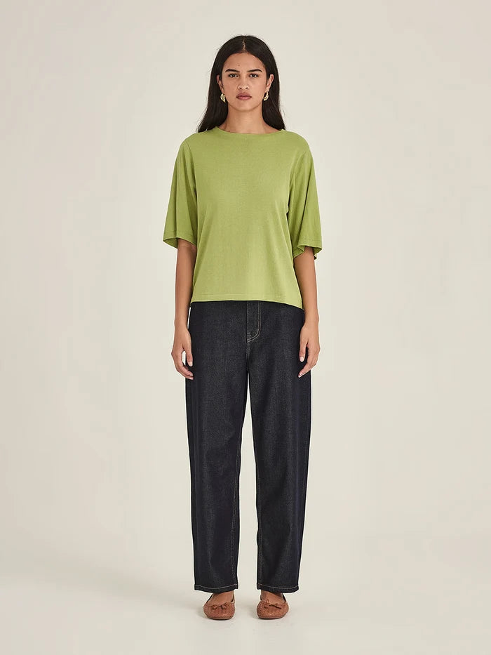 Sloane Curvy Jean - Dark Wash