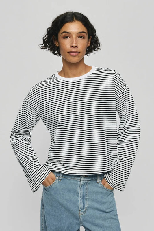 Krestiane Pullover - Egret/Black