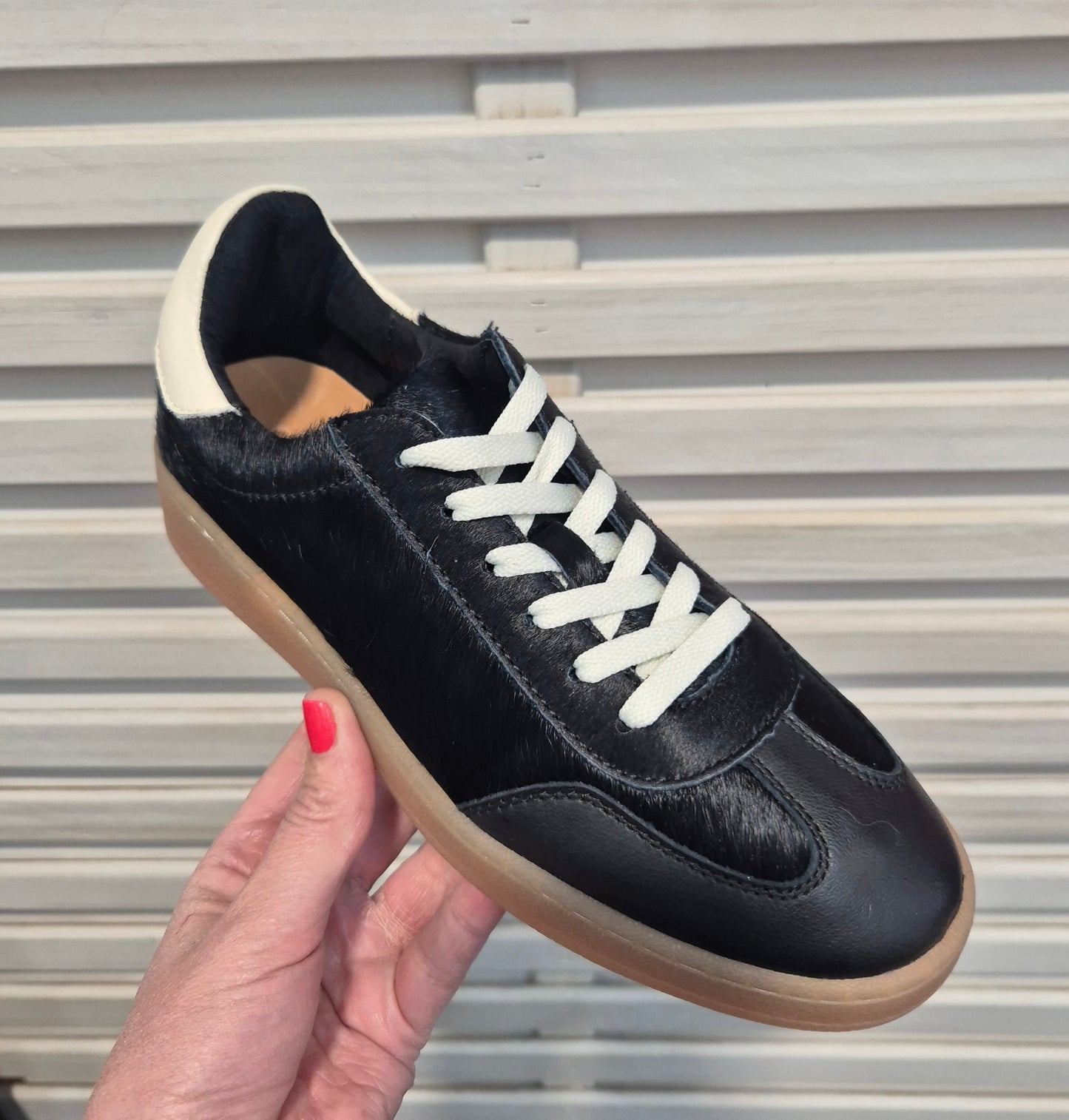 Abbie - Black/Suede