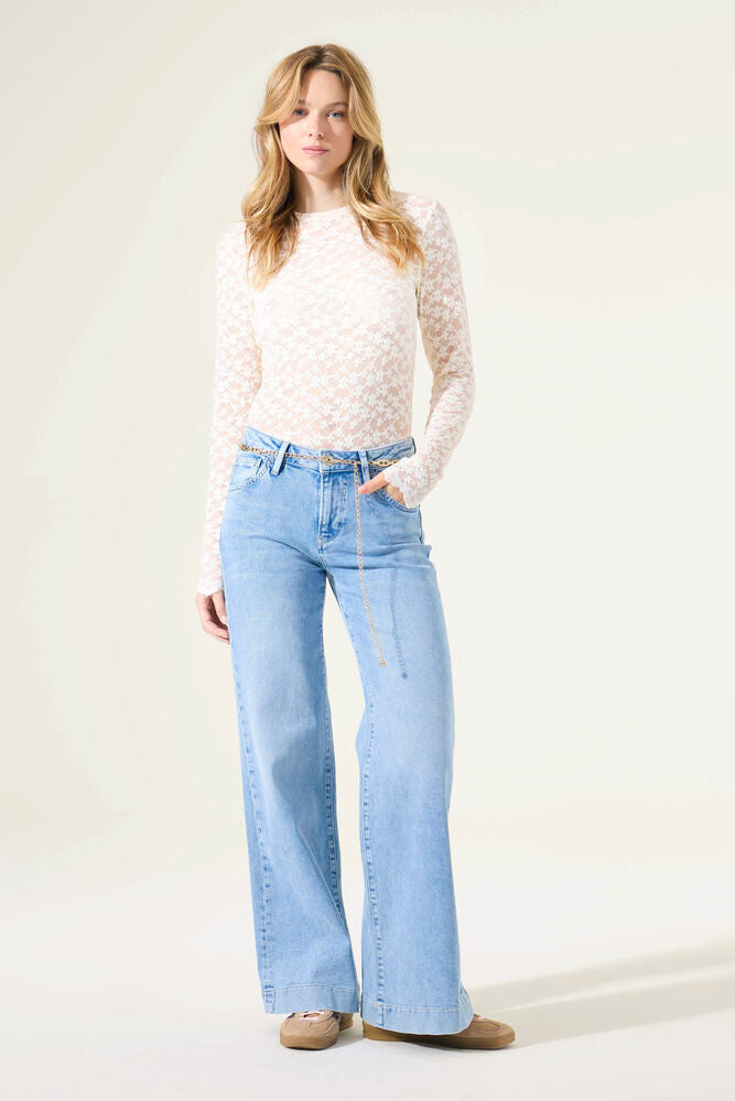 Lace Round Neck - Ecru