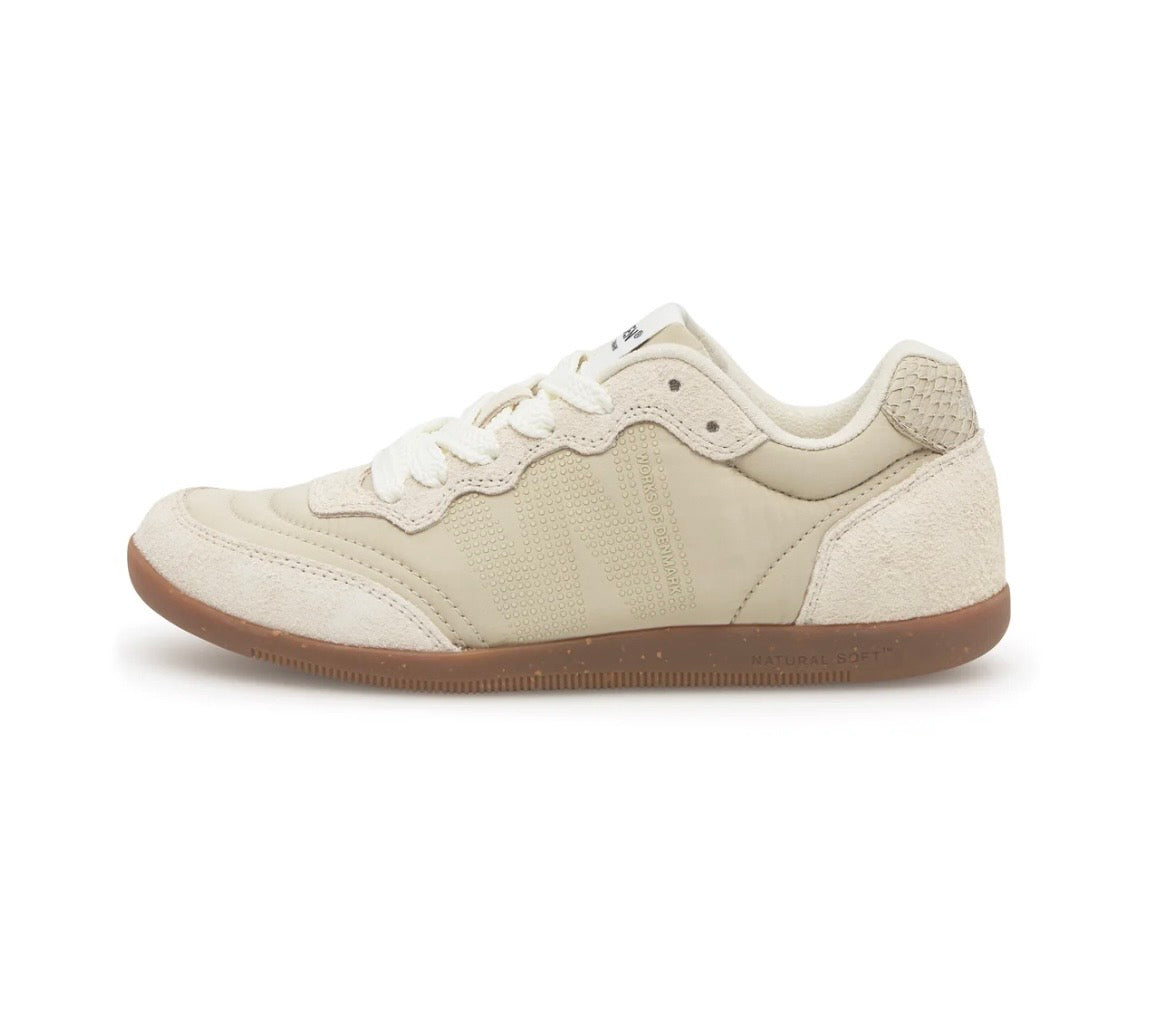 Woden Nanna - Ivory
