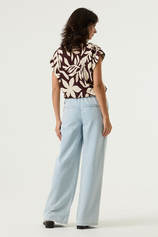 Leaf Print Tee - Earth Brown