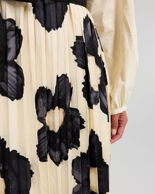 Solene Dress - Daisy Noir