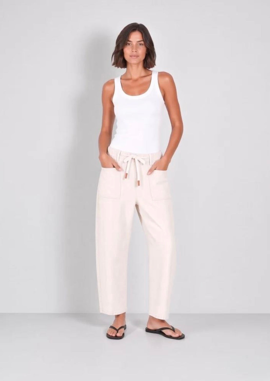 Monaco Carter Barrel Jeans - Sand