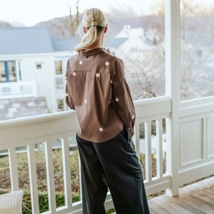 Alex Cropped Shirt - Chocolate Spot