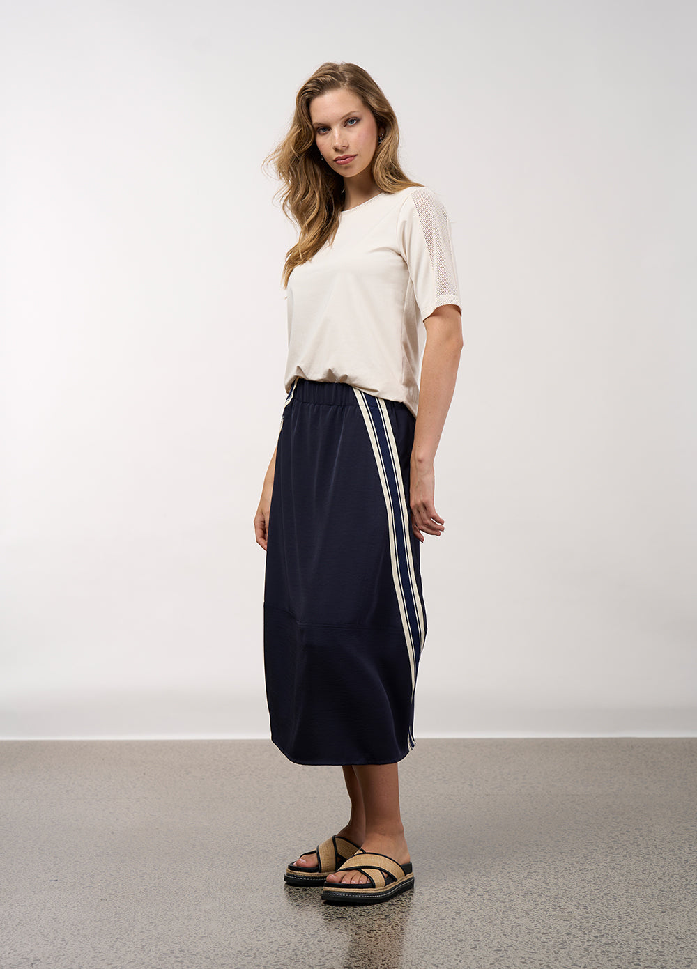 Linear Skirt - Navy