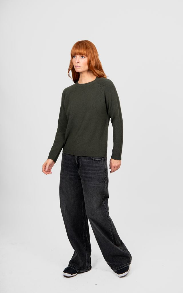 Raglan Pullover - Olive