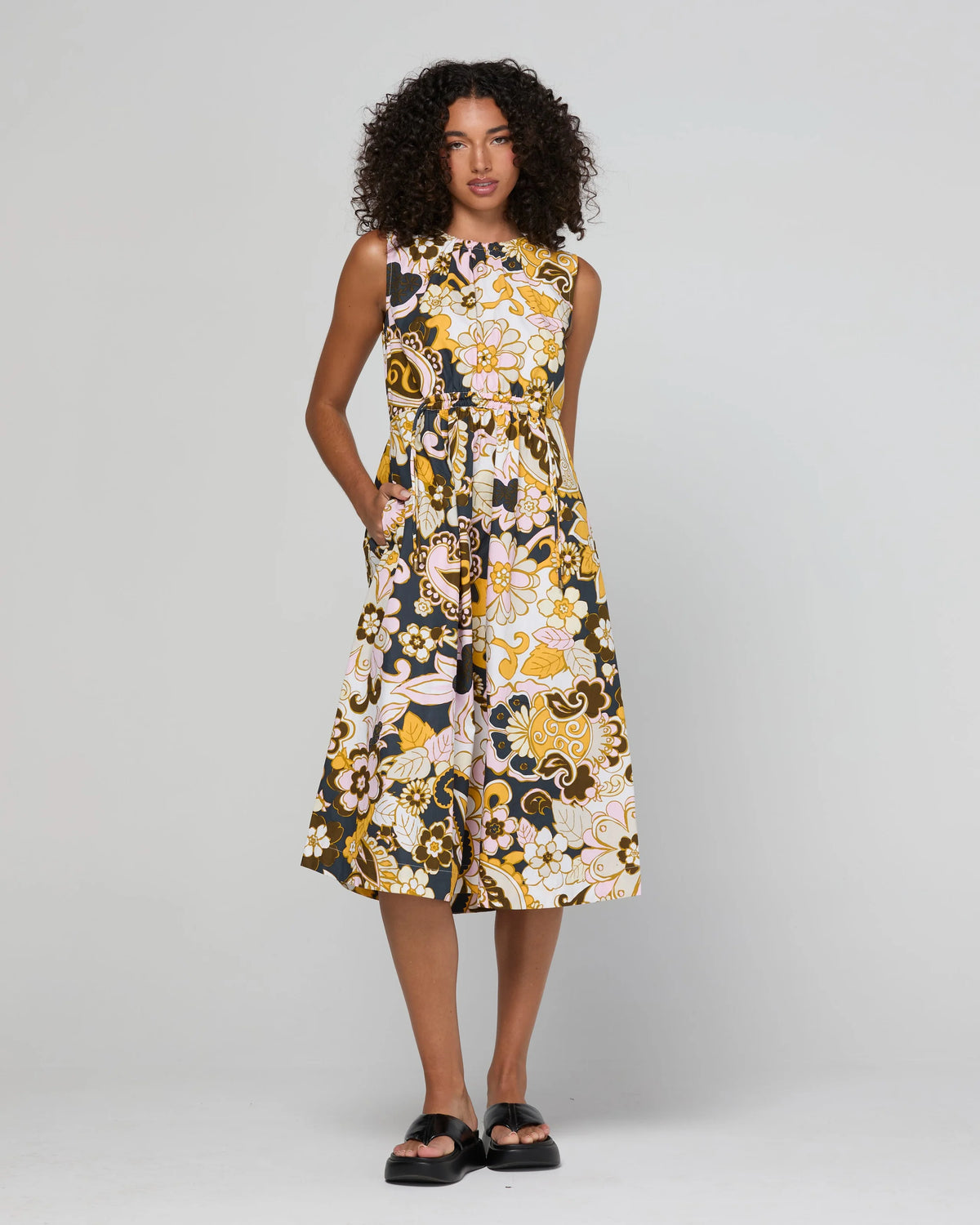 Carmen Dress - Thema