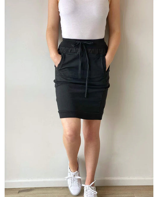 Suzy D Ultimate Skirt - Black